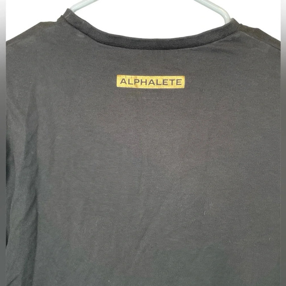 Alphalete Women's Legacy Oversized Long Sleeve Black/Gold Crop Top Size XS - Picture 4 of 8